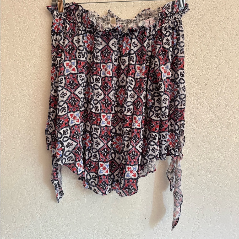 Floral Patterned Shorts - Picture 6 of 7